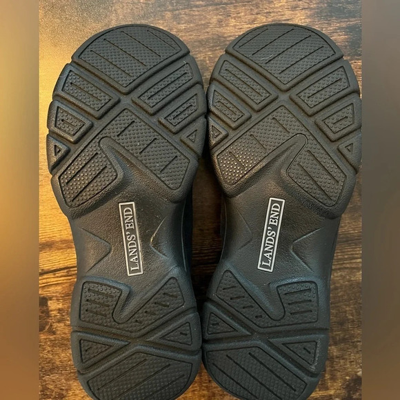 Lands End | womens zip moc shoes. Size: 7B - Picture 5 of 15